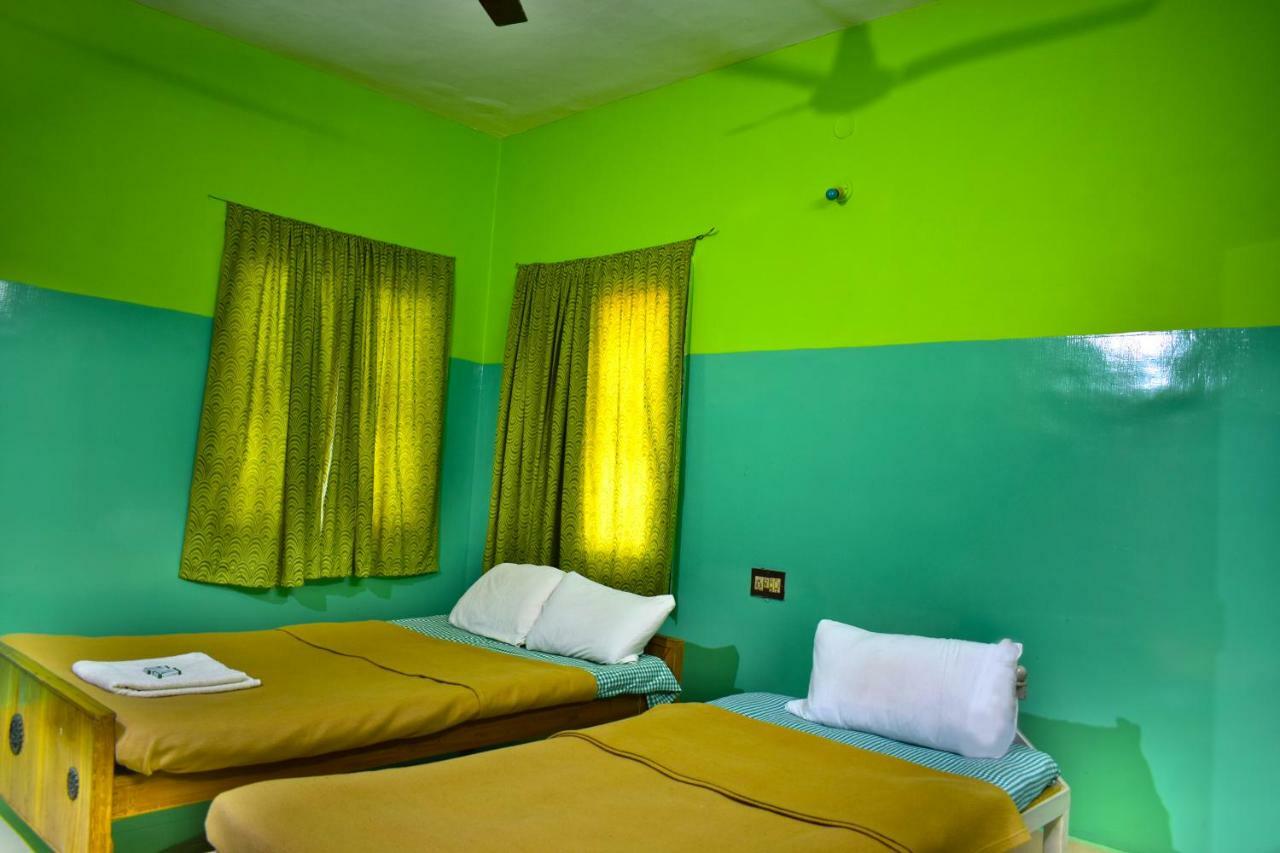 Hotel Kozee Kaves Yelagiri Esterno foto